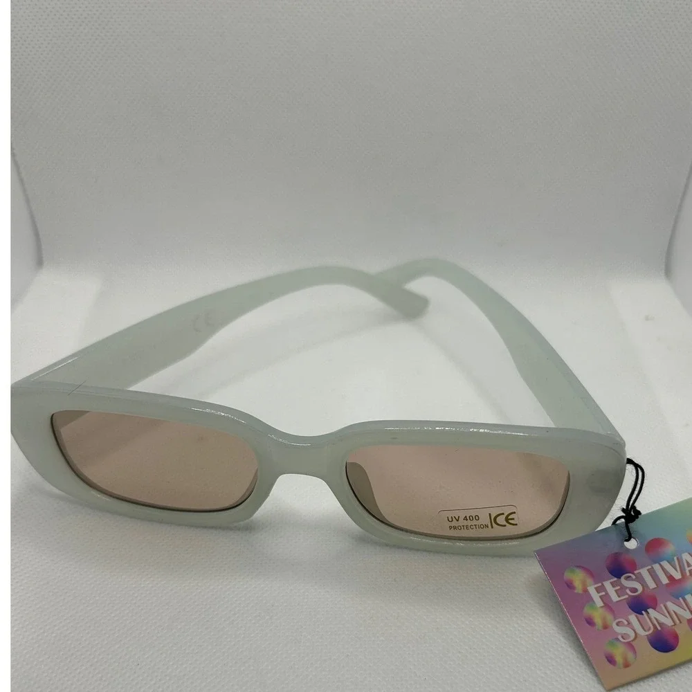 Womens Off White Rectangular Sunglasses UV‎ 400 Protection Cat 1